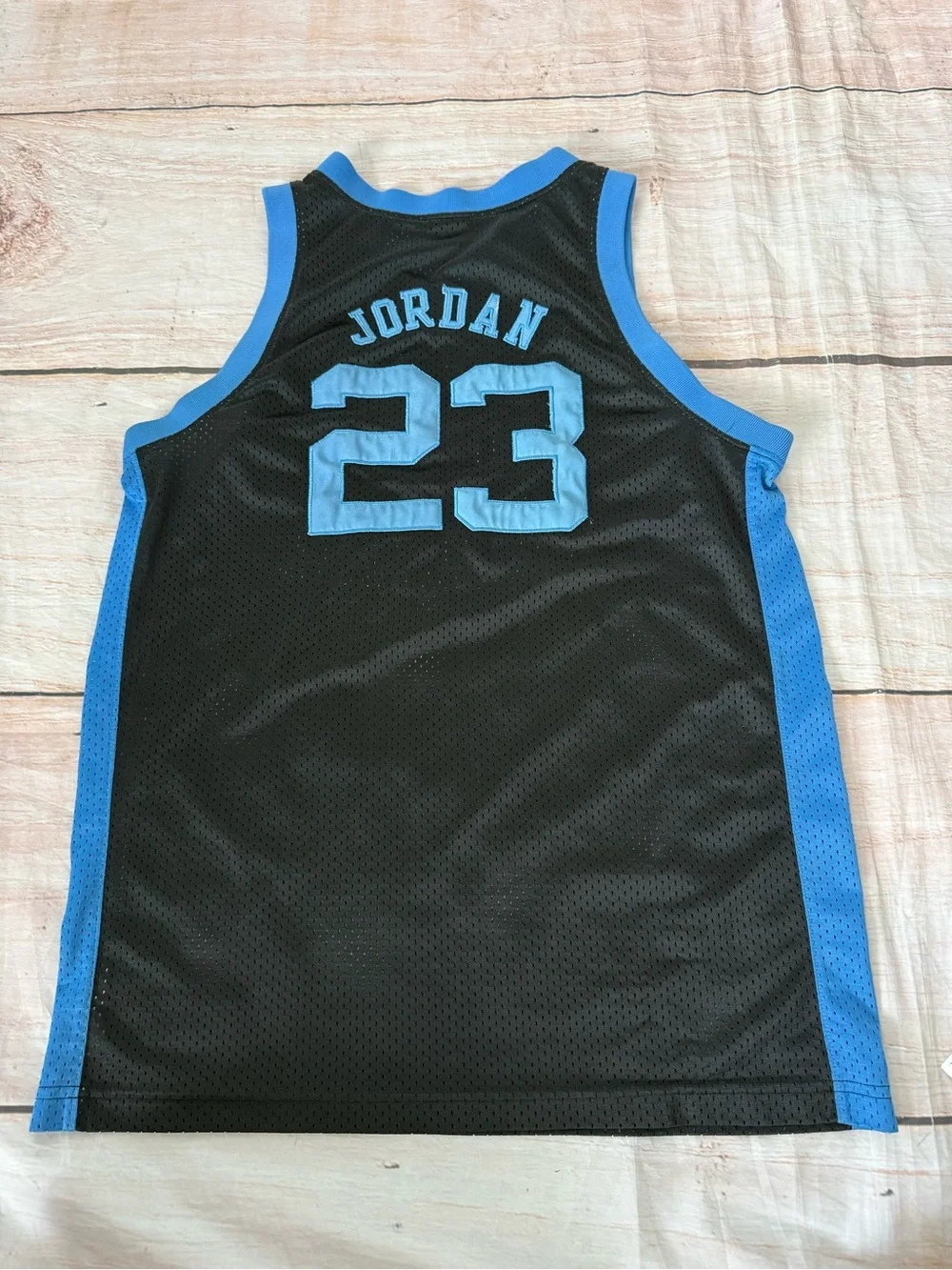 Nike Jordan Michael Jordan North Carolina Tar Heels #23 Youth NCAA Jersey 16-18